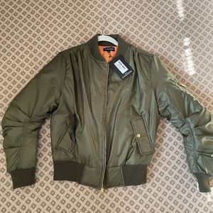 NWT Prettylittlething Alexus Khaki Bomber Jacket